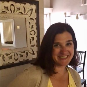 Meet your Posher, Amy